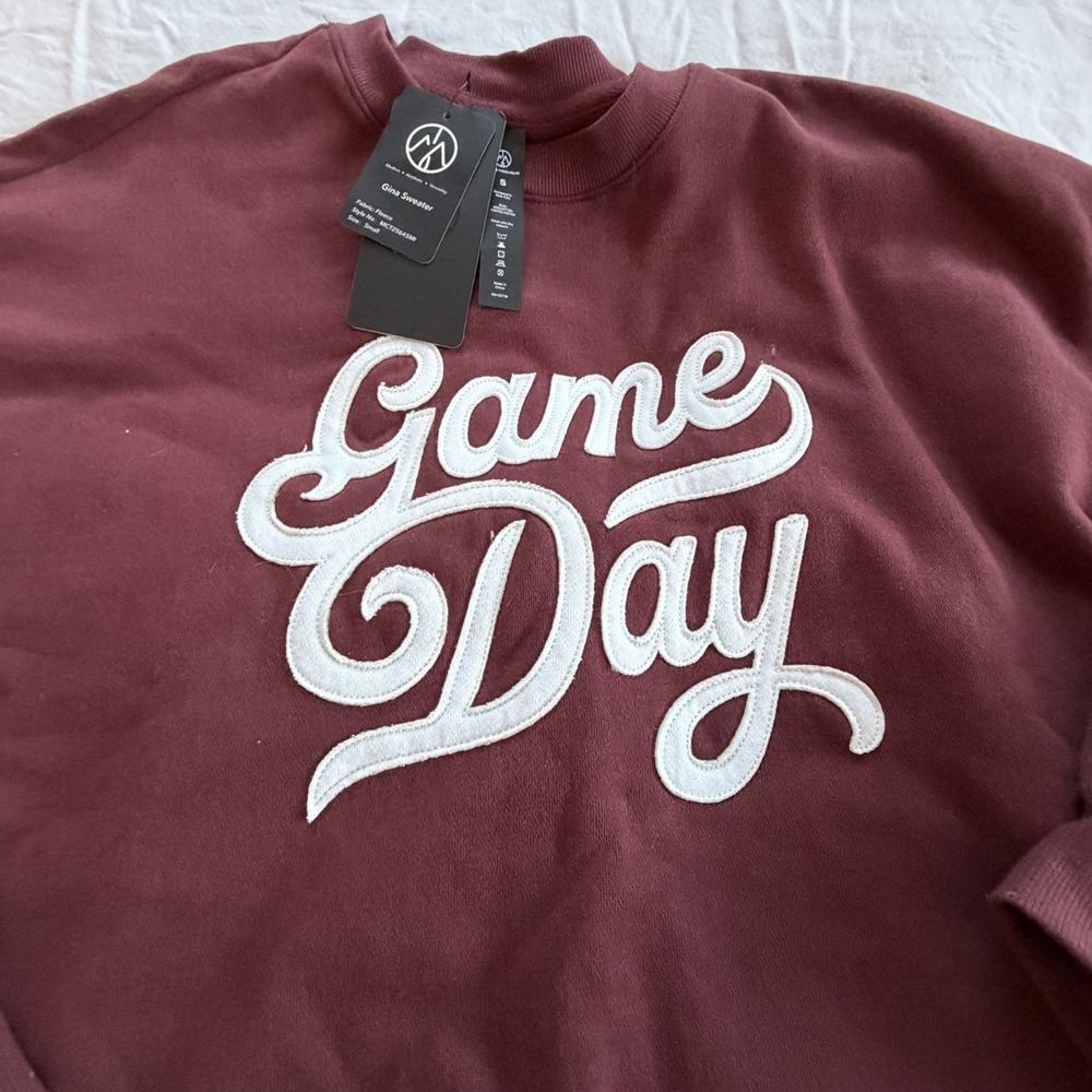 Gina Game Day Sweatshirt Womens Small Burgundy‎ Fleece Crewneck NWT - Picture 2 of 6
